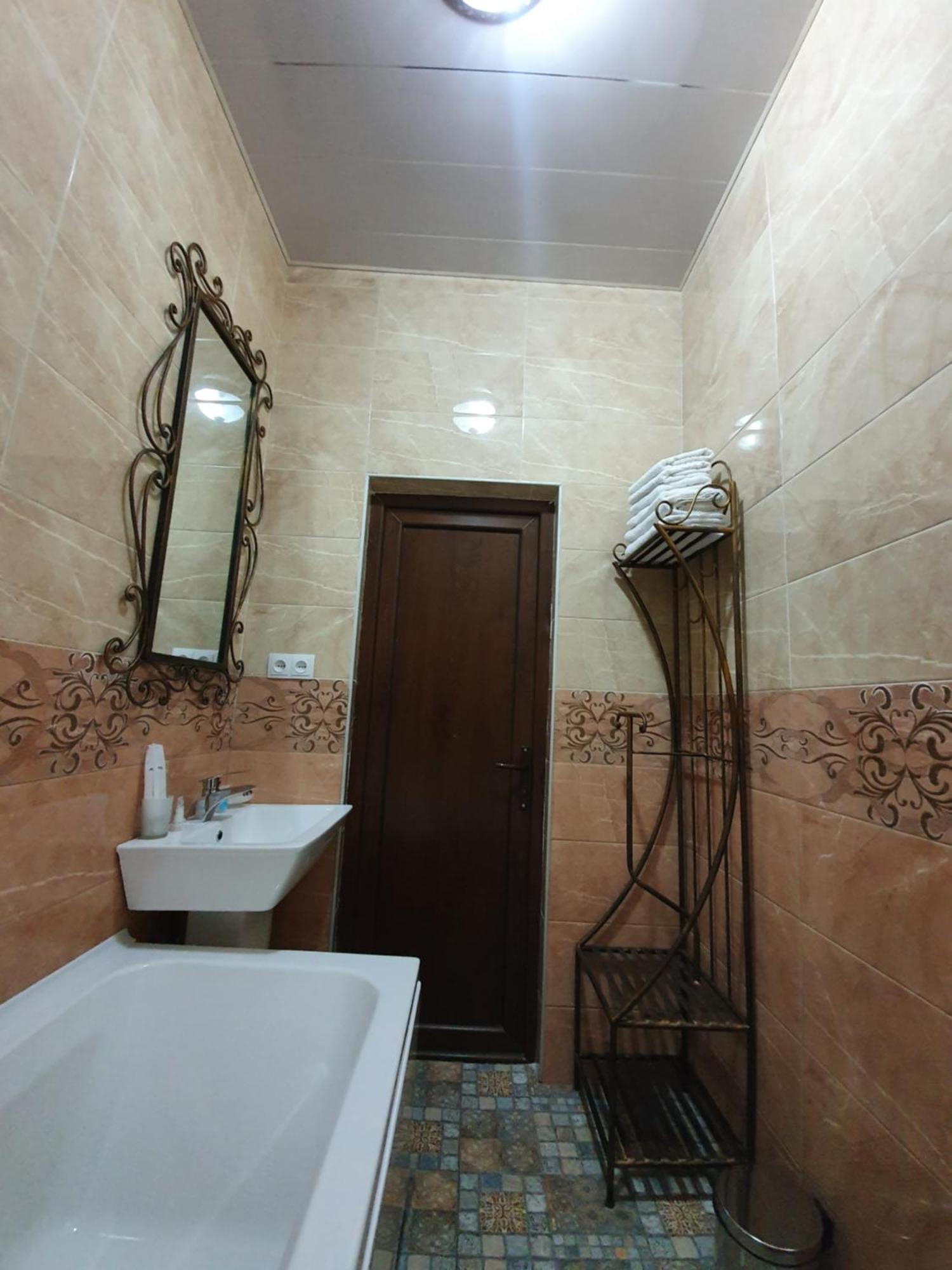 Janashia Boutique Hotels Tbilisi Ruang foto