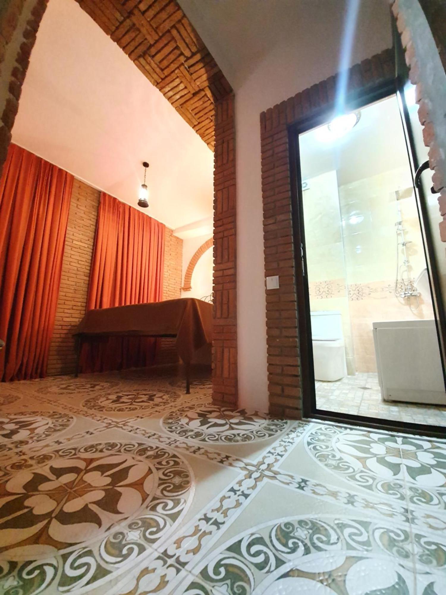 Janashia Boutique Hotels Tbilisi Ruang foto